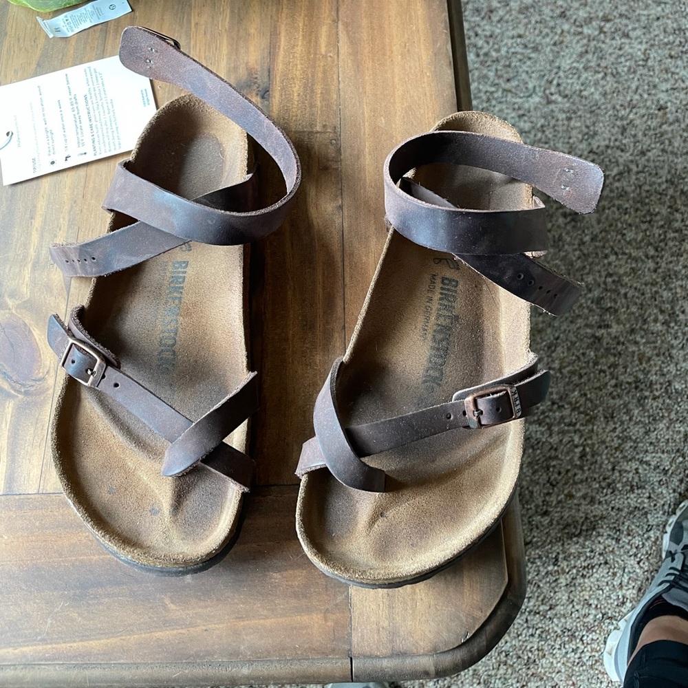 Wrap Birkenstocks size 38